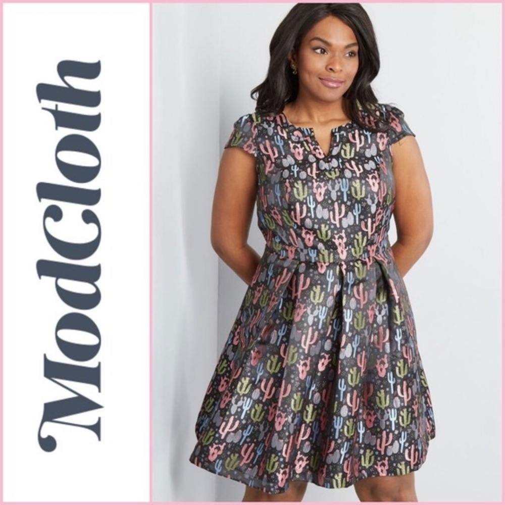 Black Cactus Jacquard Dress